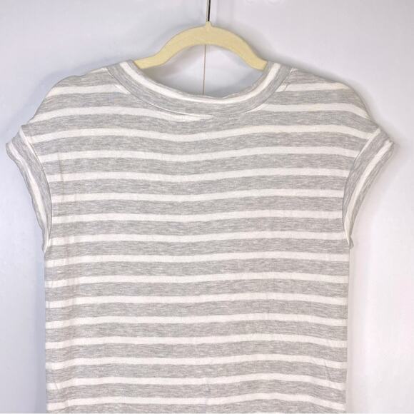 Athleta Casual Knit Mini Dress Short Sleeves V-Neck Stripes Gray White XS - Picture 9 of 14